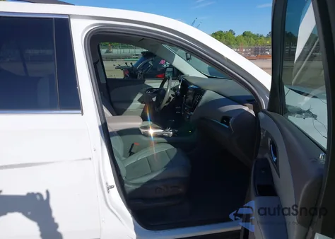 2019 Chevrolet Traverse 3Lt from USA, damaged, VIN 1GNERHKW3KJ286426